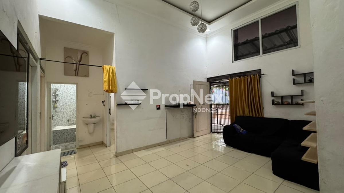Rumah Strategis 3KT di Graha Mampang Mas, Pancoran Mas Depok — foto 4